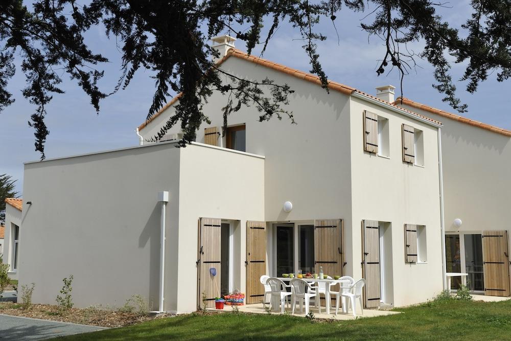 Résidence Néméa Les Grands Rochers Les Sables-dʼOlonne Exterior foto