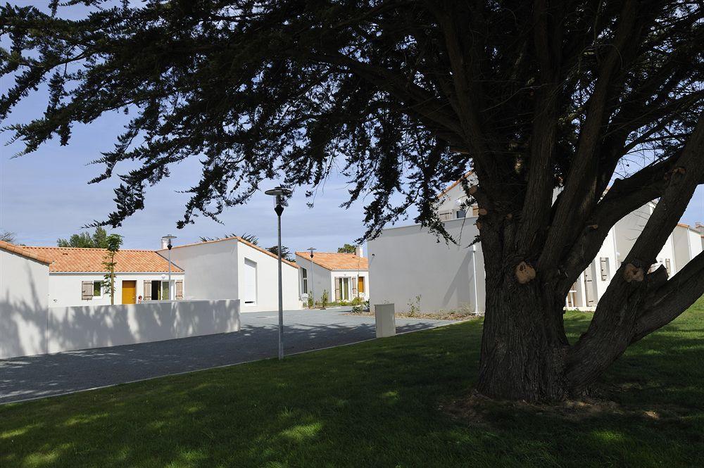 Résidence Néméa Les Grands Rochers Les Sables-dʼOlonne Exterior foto