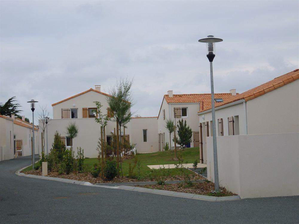 Résidence Néméa Les Grands Rochers Les Sables-dʼOlonne Exterior foto